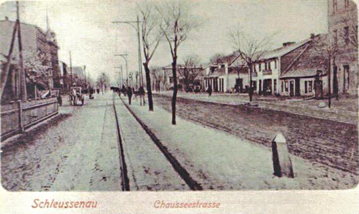 Grunwaldzka tram.JPG