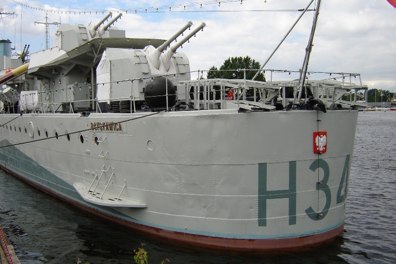 53 ORP Błyskawica-Rufa.JPG