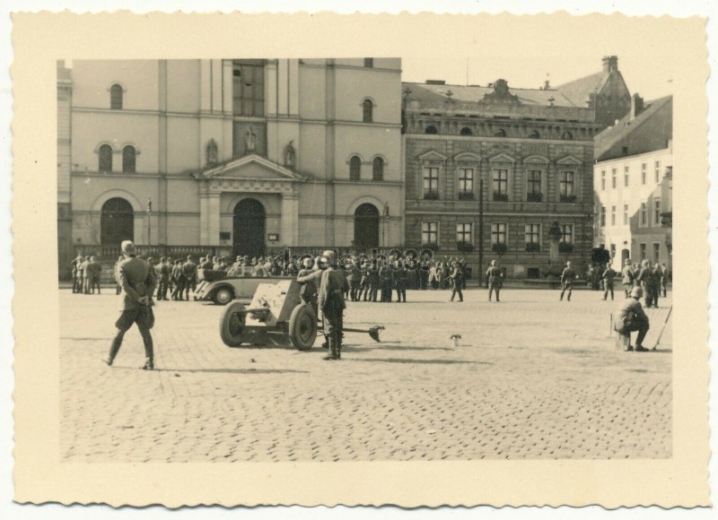 Stary rynek egzekucja (Niestandardowy).jpg